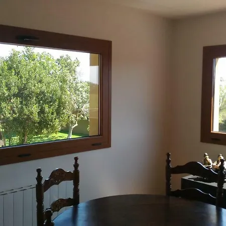 Cal Maduxaire Casa Aislada-hipica Holiday home *